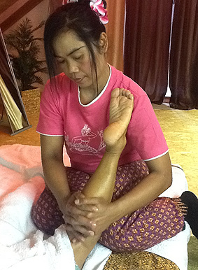 traditionelle Thaimassagen in Schrobenhausen, Thaimassagen, &Ouml;lmassagen, Hot-Stone-Massage mit Jenny Starringer